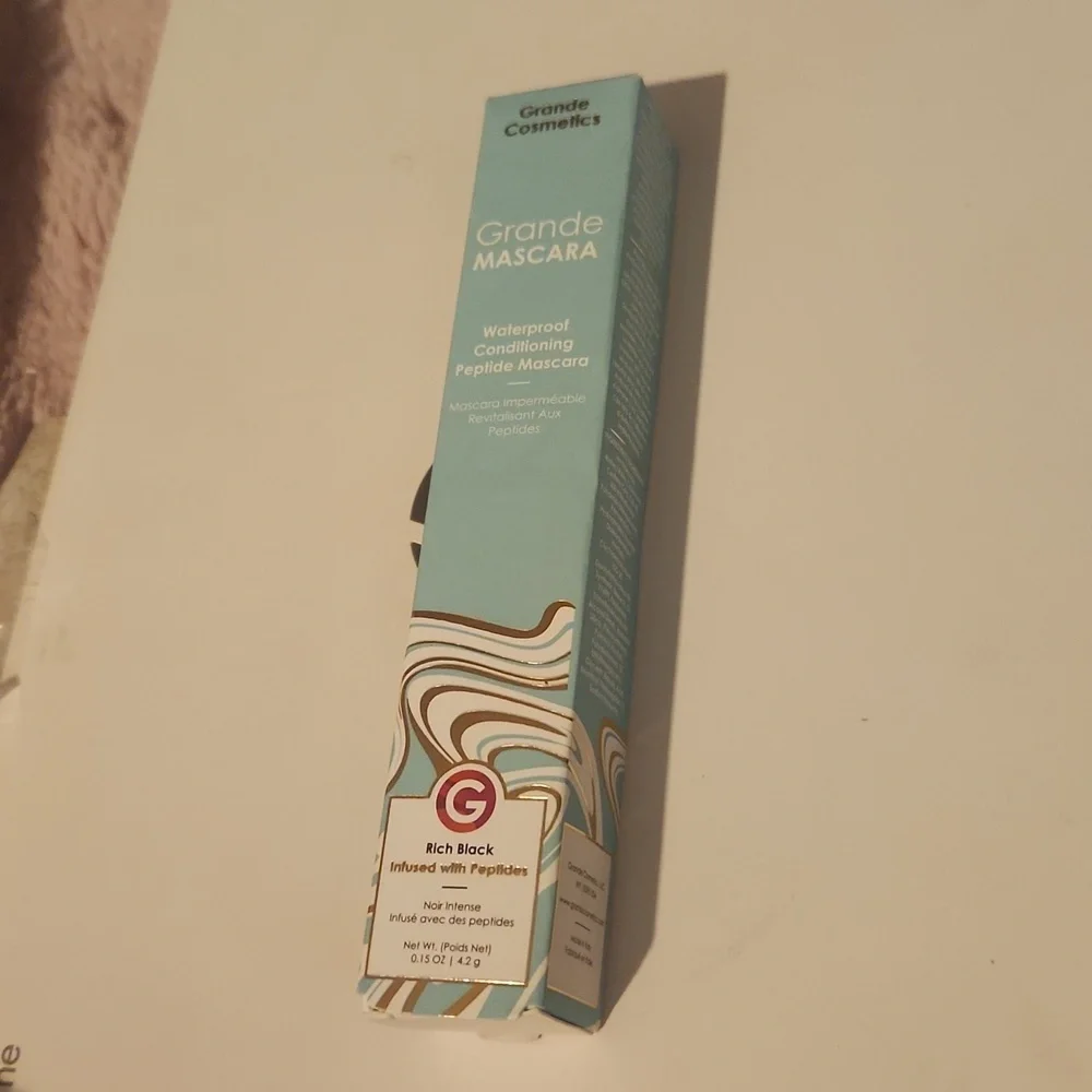 Grande mascara waterproof‎ conditioning peptide mascara NWT